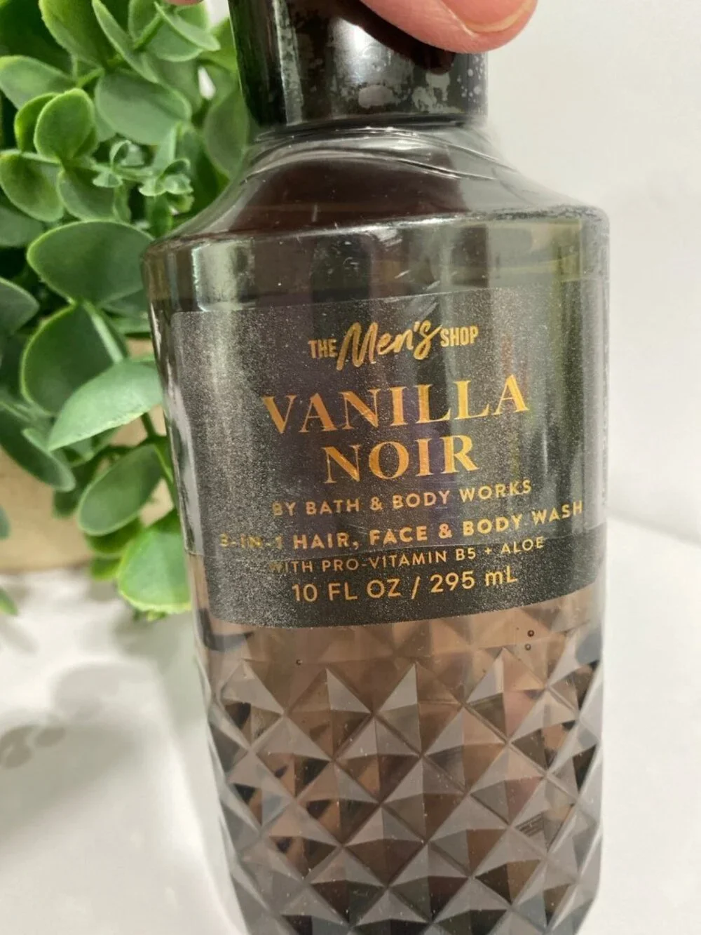 Men’s “Vanilla Noir” Bath & Body Works New 2-Pc Body Care Set